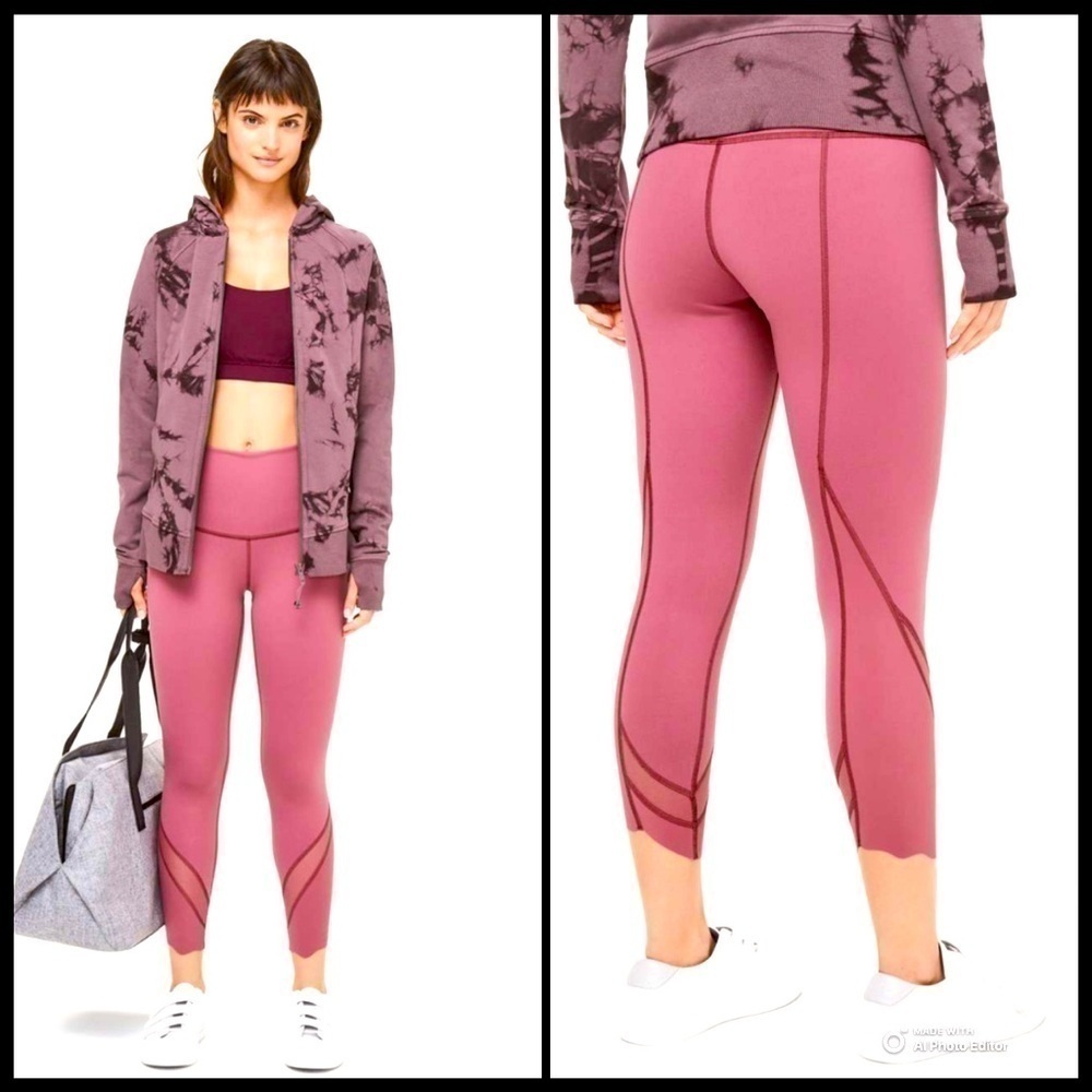 Lululemon Wunder Under Crop II (Special Edition) *Scallop 24"-Misty Merlot EUC
